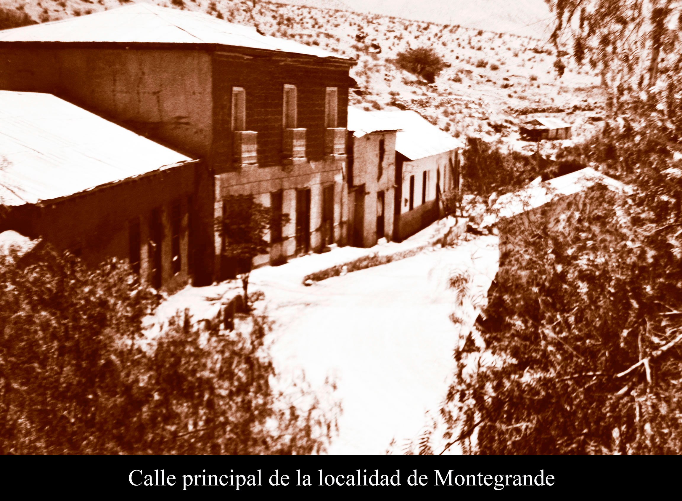 Calle principal de la localidad de Montegrande